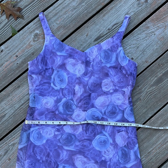 Zum Zum by Niki Livas floral gown 8 - Picture 13 of 16